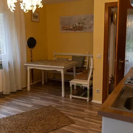 Apartmán Pfiffige Luisa In Ruhiger Waldrandlage Mit Balkon Und Wintergarten