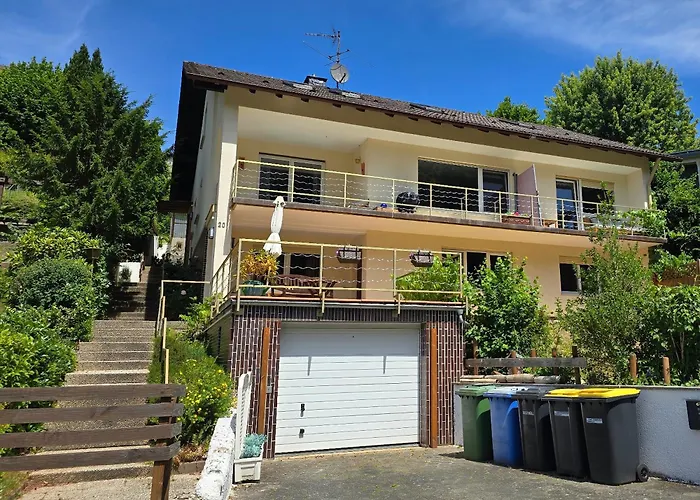 Pfiffige Luisa In Ruhiger Waldrandlage Mit Balkon Und Wintergarten Apartament Marburg